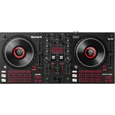 DJ-контролер Numark Mixtrack Platinum FX