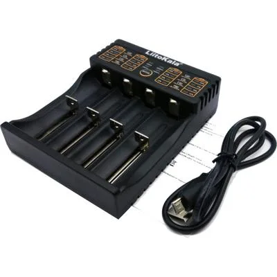 Зарядний пристрій для акумуляторів Liitokala 4 Slots, LCD дисплей, Li-ion/Ni-MH/Ni-Cd/AA/ААA/AAAA/С (lii-402)
